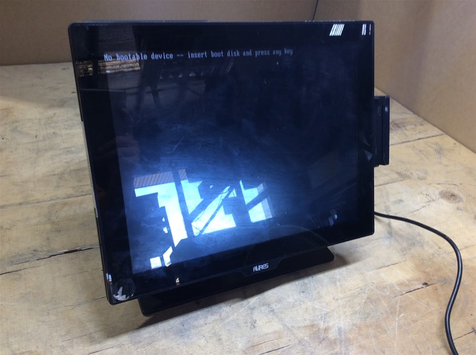 AURES ART-03520 Touchscreen w/ charger Power-on Test i3-5010U 4GBRAM 128GB