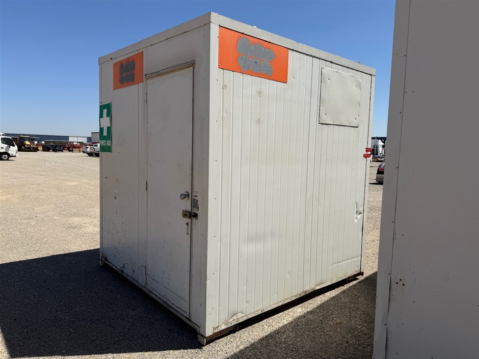 <p>Portable Building 2.4M x 2.4M</p>