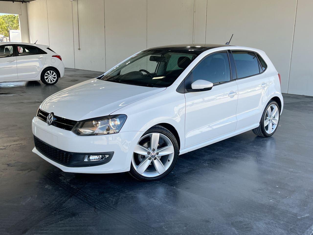 2012 Volkswagen Polo 77TSI COMFORTLINE 6R Automatic Hatchback