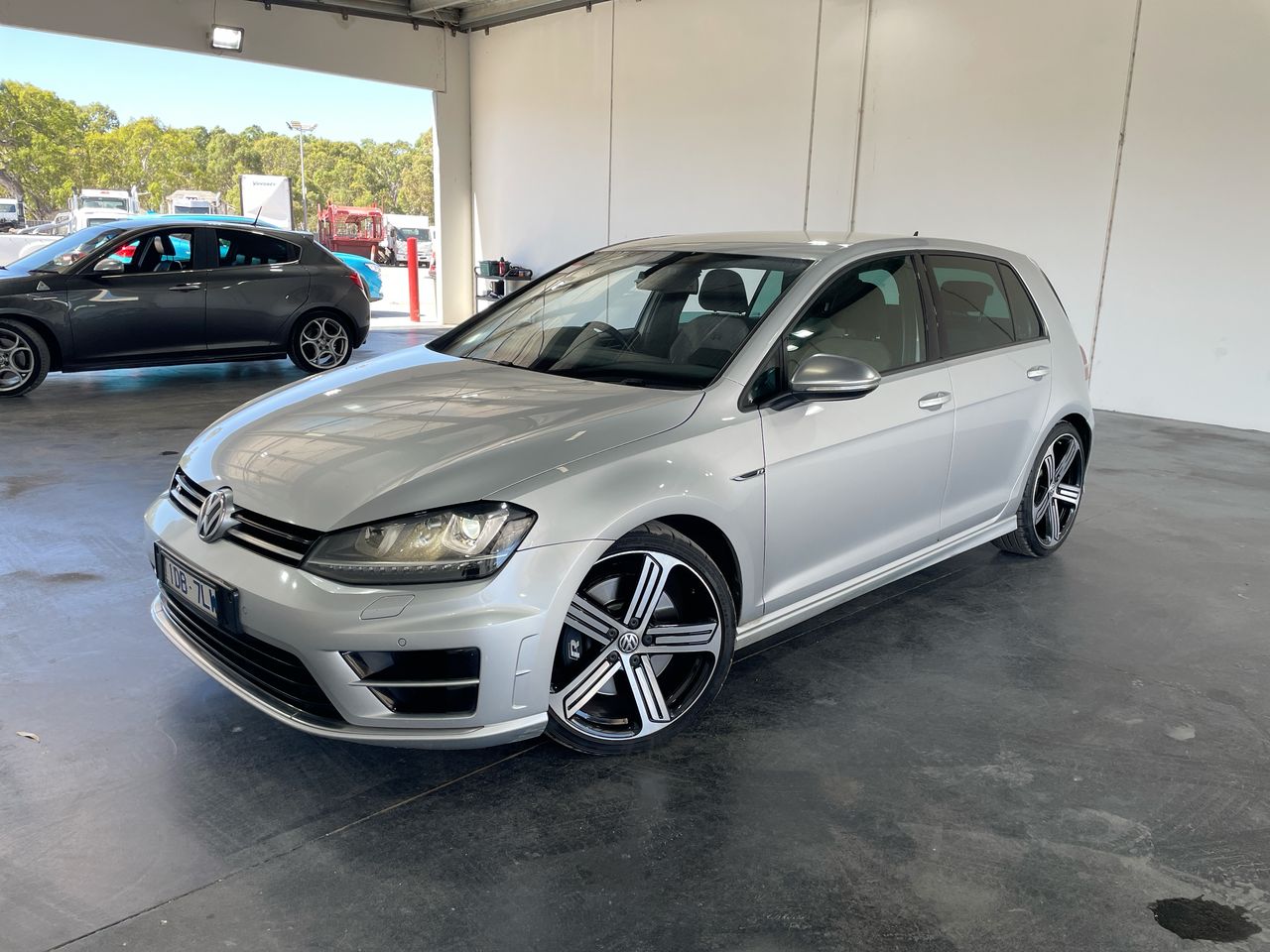 2015 Volkswagen Golf R A7 Manual Hatchback Auction (0001-21062776 ...