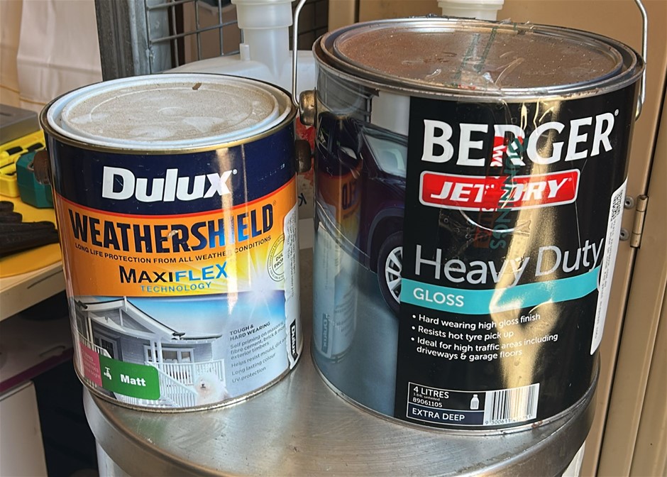 2x Cans of Paint