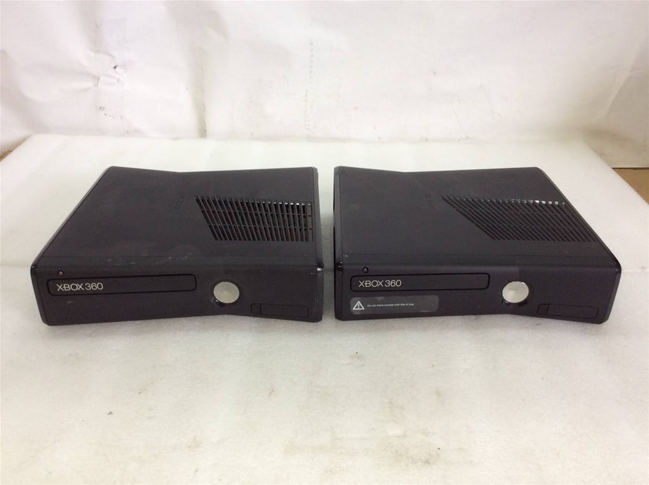 Microsoft Xbox 360 S 1439 Game Console (Lot of 2)