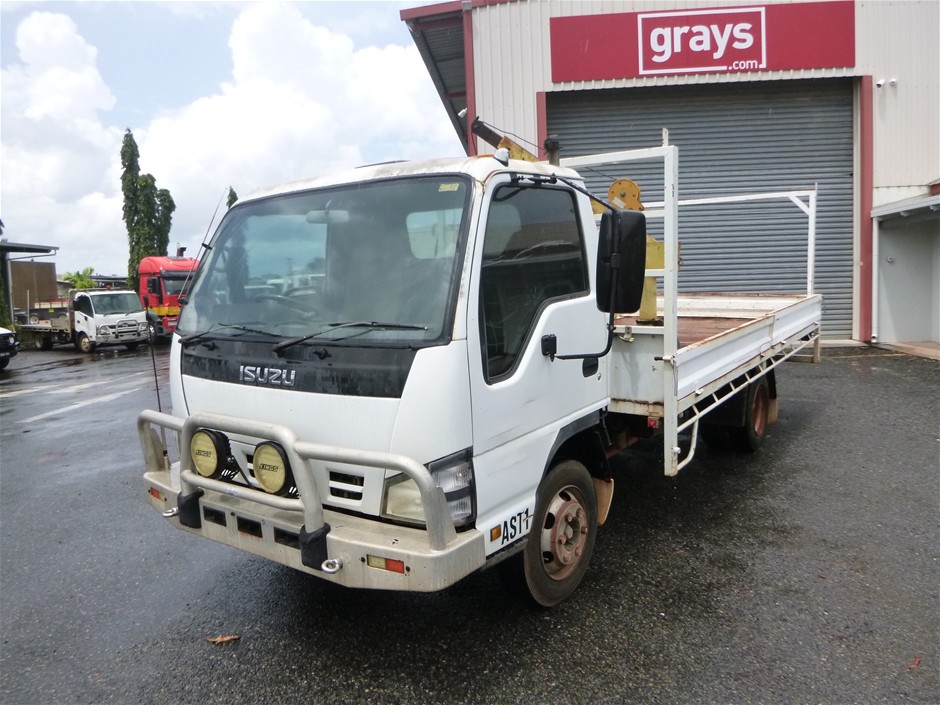 2007 Isuzu N5 NPR 4 x 2 Tray Body Truck