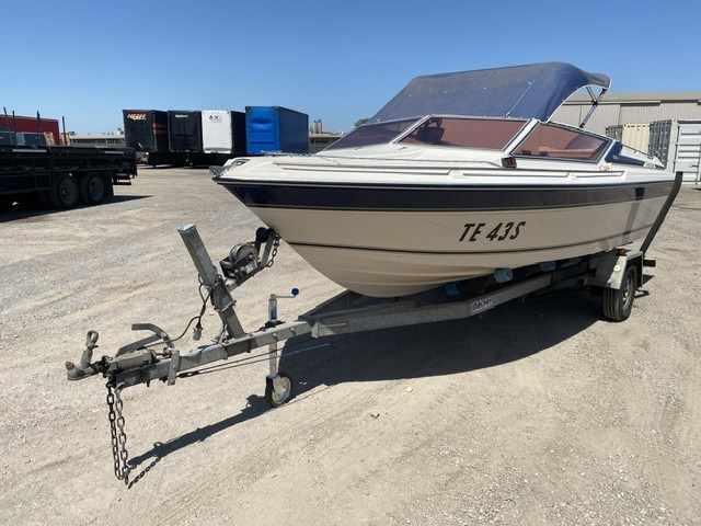 Whittley Cherokee Power Boat