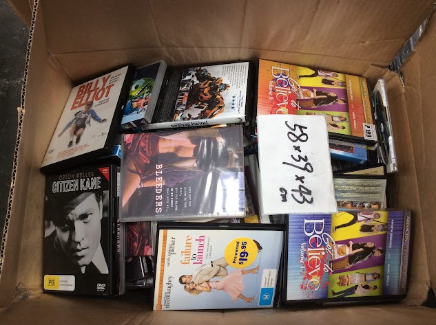 Mix Type DVDs with box dimensions are 58x39x43 cm