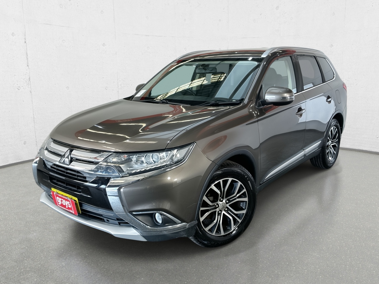 2016 Mitsubishi Outlander LS AWD SAFETY PACK ZK CVT 7 Seats Wagon