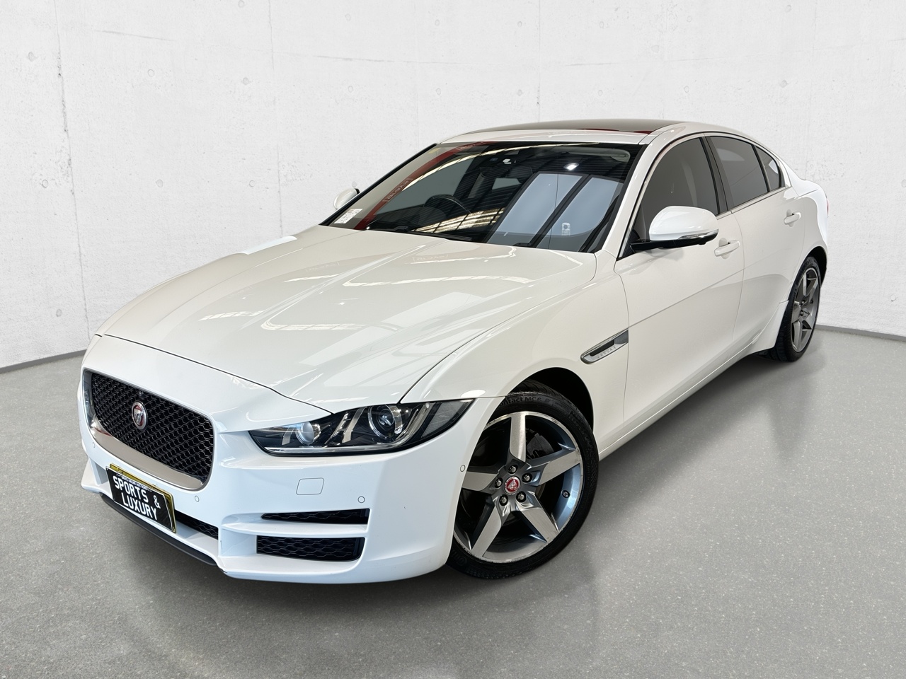 2015 Jaguar XE 25t PORTFOLIO Automatic - 8 Speed Sedan