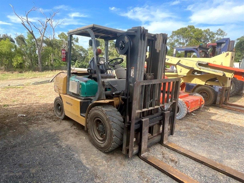 2013 Komatsu FD40T-7 Counterbalance Forklift
