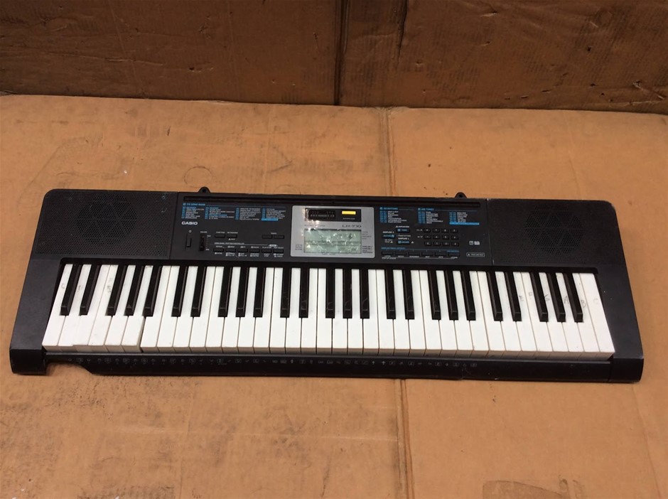 Casio LK-110 Electronic Keyboard
