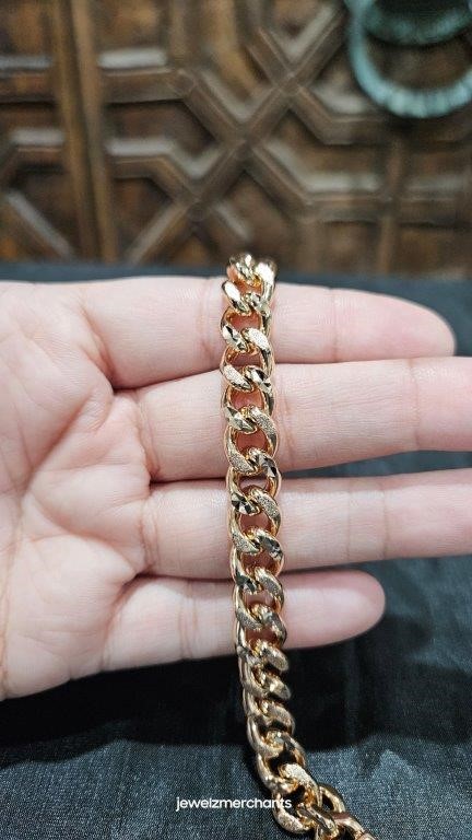 18KGold Filled /Italy Stamped  Cuban Bracelet -20cm