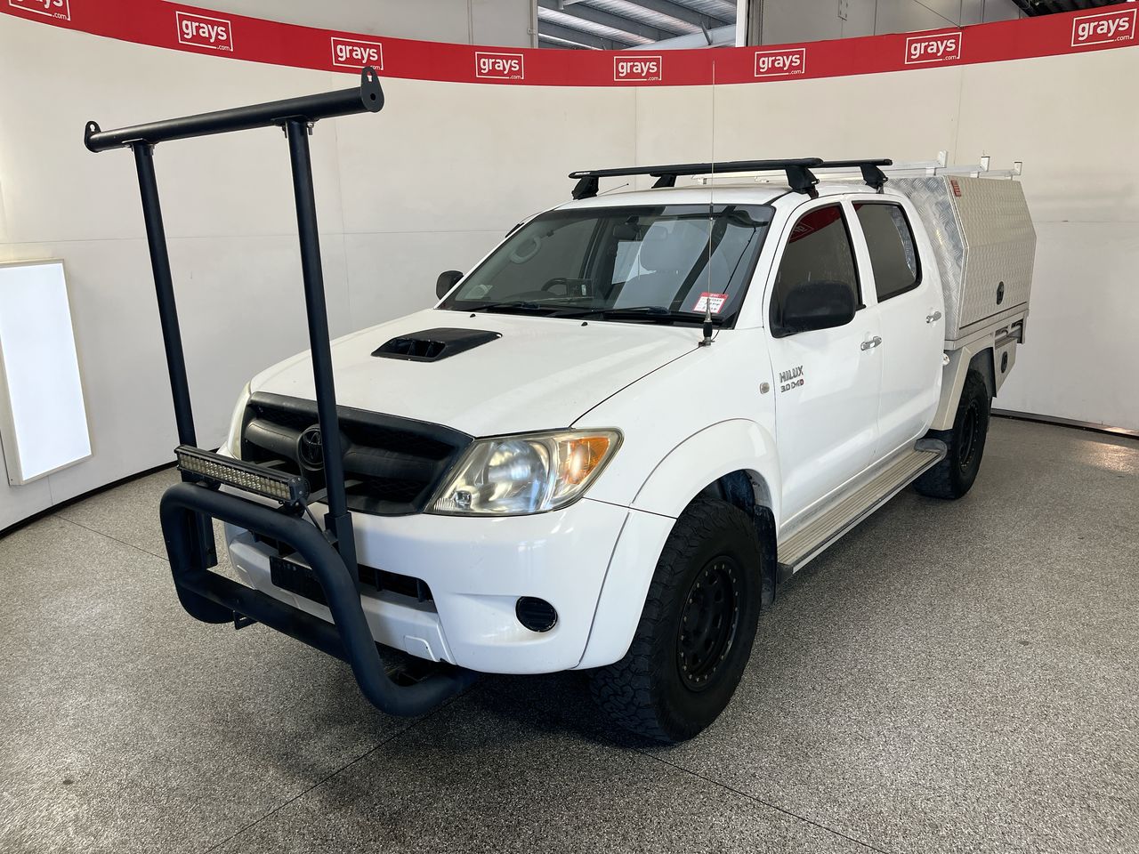 2005 Toyota Hilux SR5 (4x4) KUN26R Turbo Diesel Manual Dual