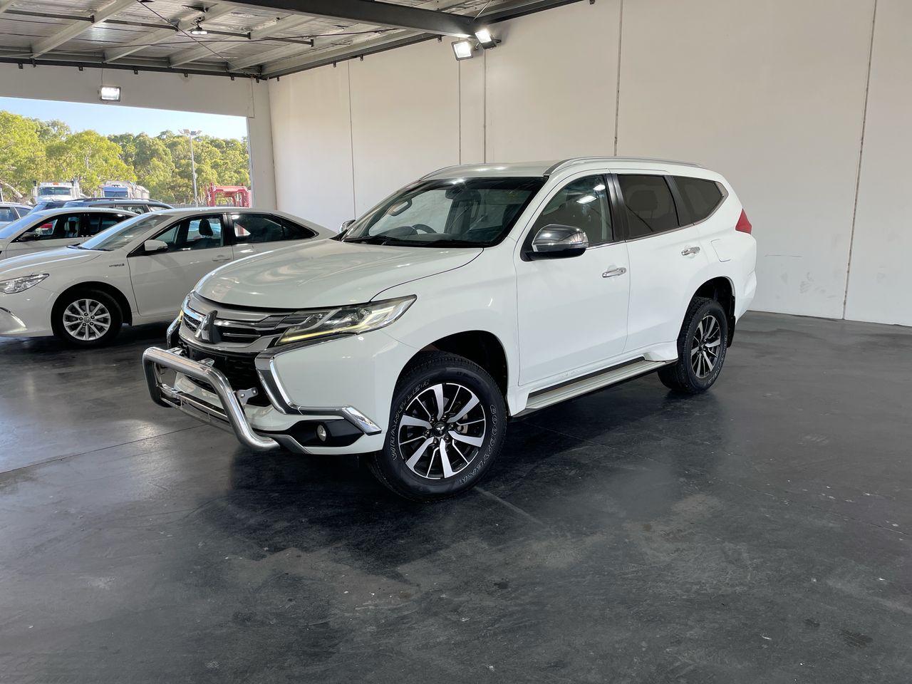 2016 Mitsubishi PAJERO SPORT GLS QE Turbo Diesel Automatic 