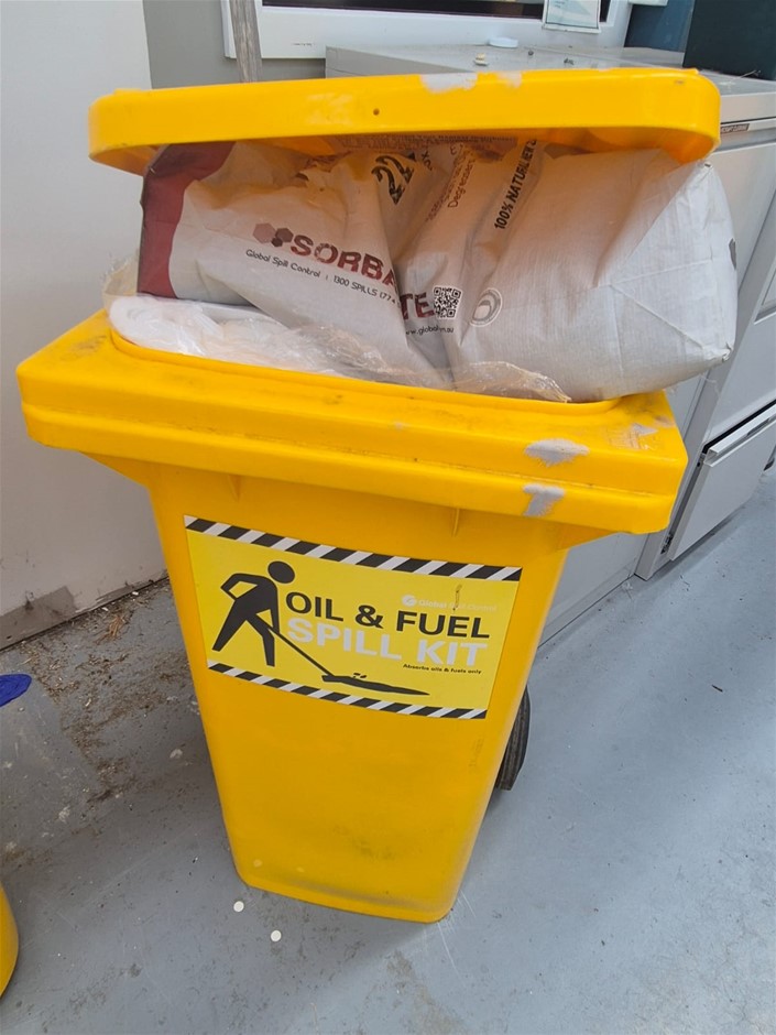 Oil & Fuel Spill Kit