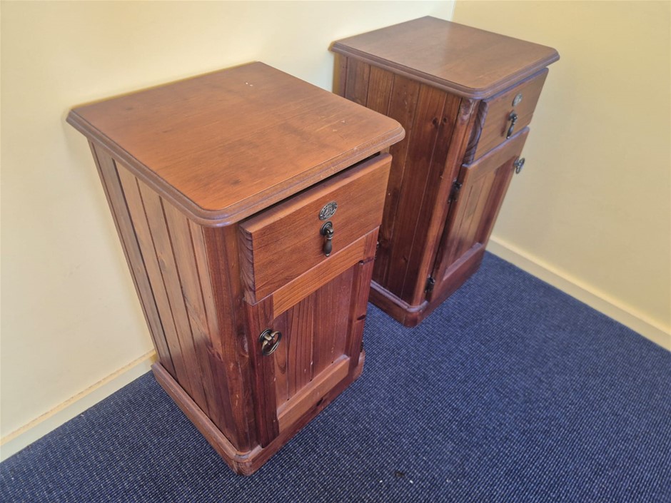 Pair of Beside Cabinets