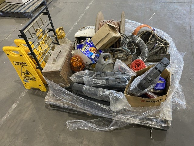 3 Phase Power Cables & Sundry Items