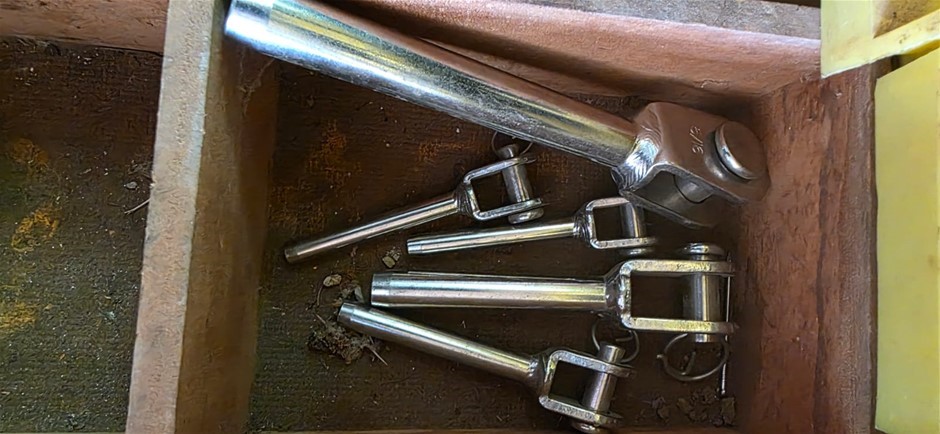 Assorted Swaged Fork Terminals G-316