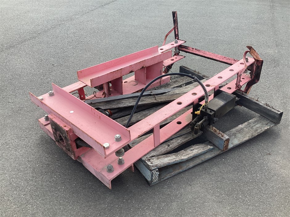 <p>Hydraulic Press</p>