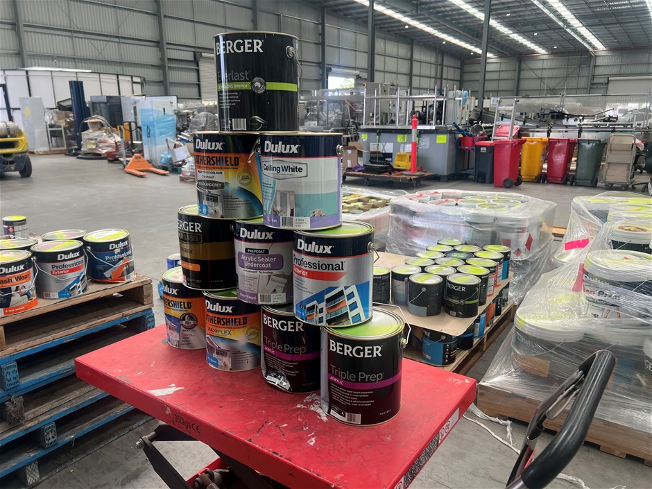 Assorted 4L Tins of Paint