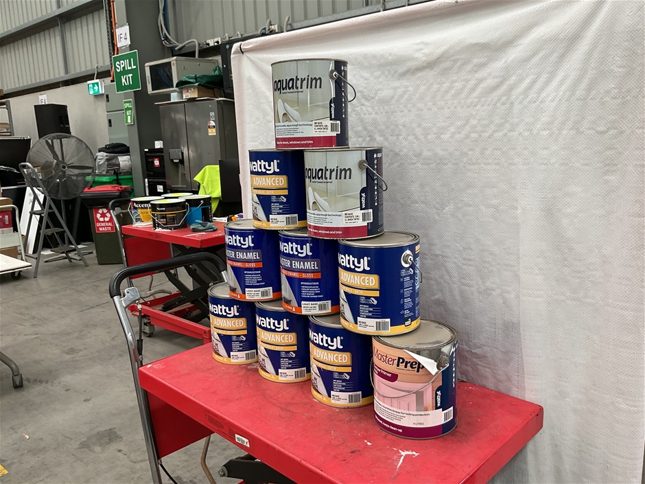 Assorted 4L Tins of Paint
