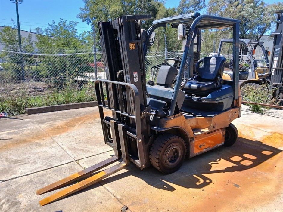 Toyota 7FB18 Counterbalance Forklift