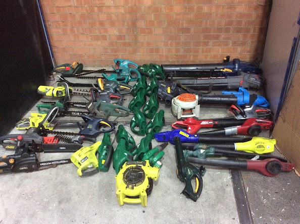 Ryobi/Ozito Mixed Brand and Model Leaf Blowers/Power Tools