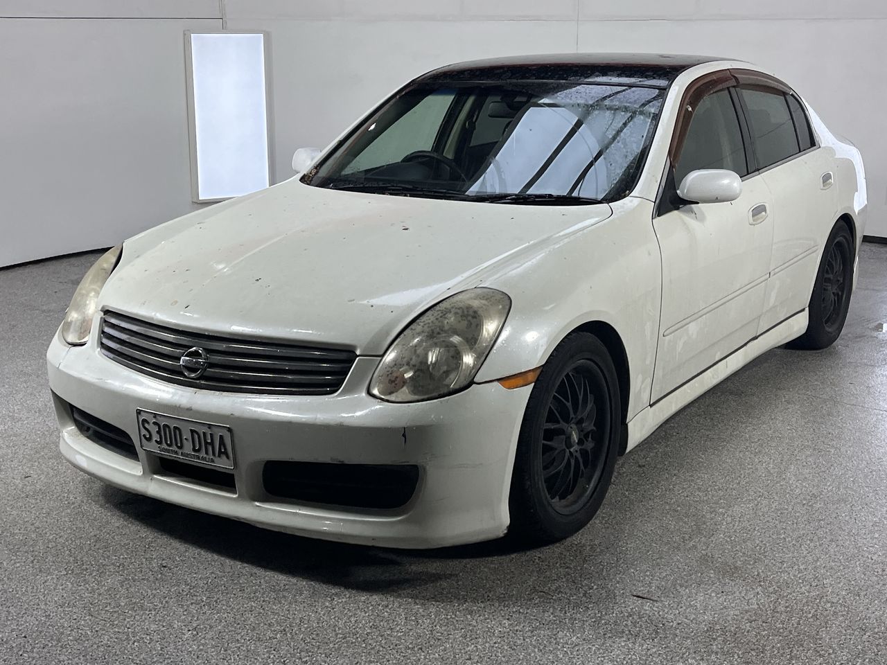 2001 Nissan Skyline V35 Automatic Sedan