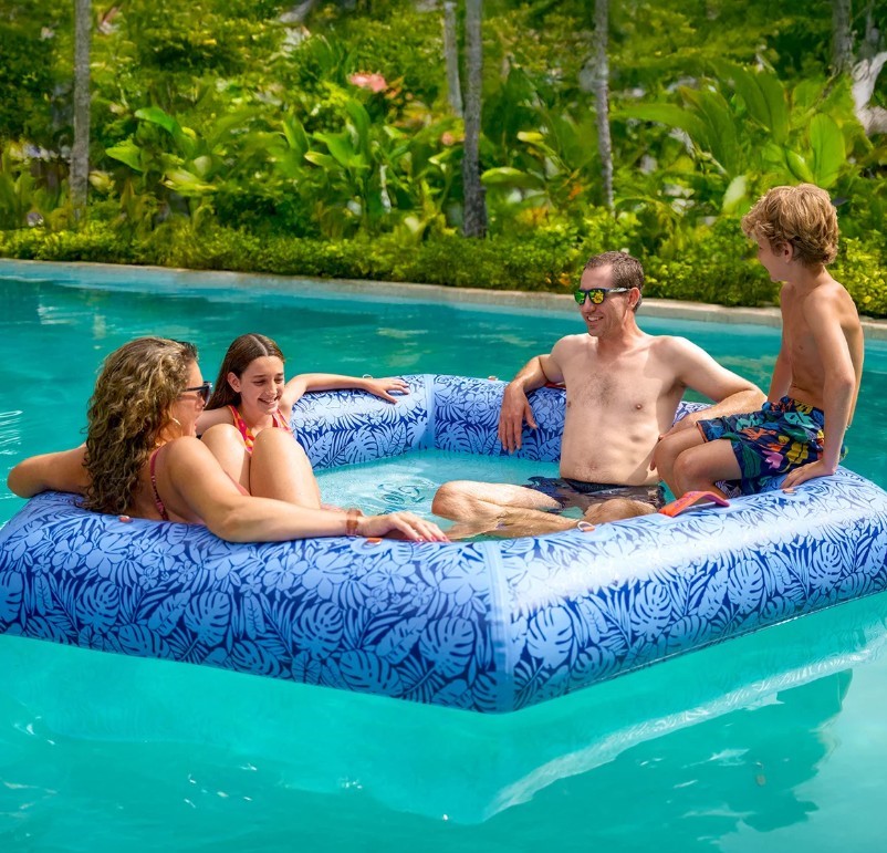 TOMMY BAHAMA Inflatable Water Hammock 2.44M. NB: Condition unknown. <b>Impo