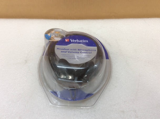Verbatim Headset with Microphone and Volume Control New