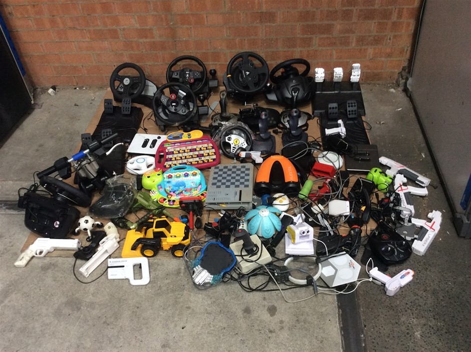 Mixed Brand Gaming Steering Wheels, Controllers And Electronic Toys