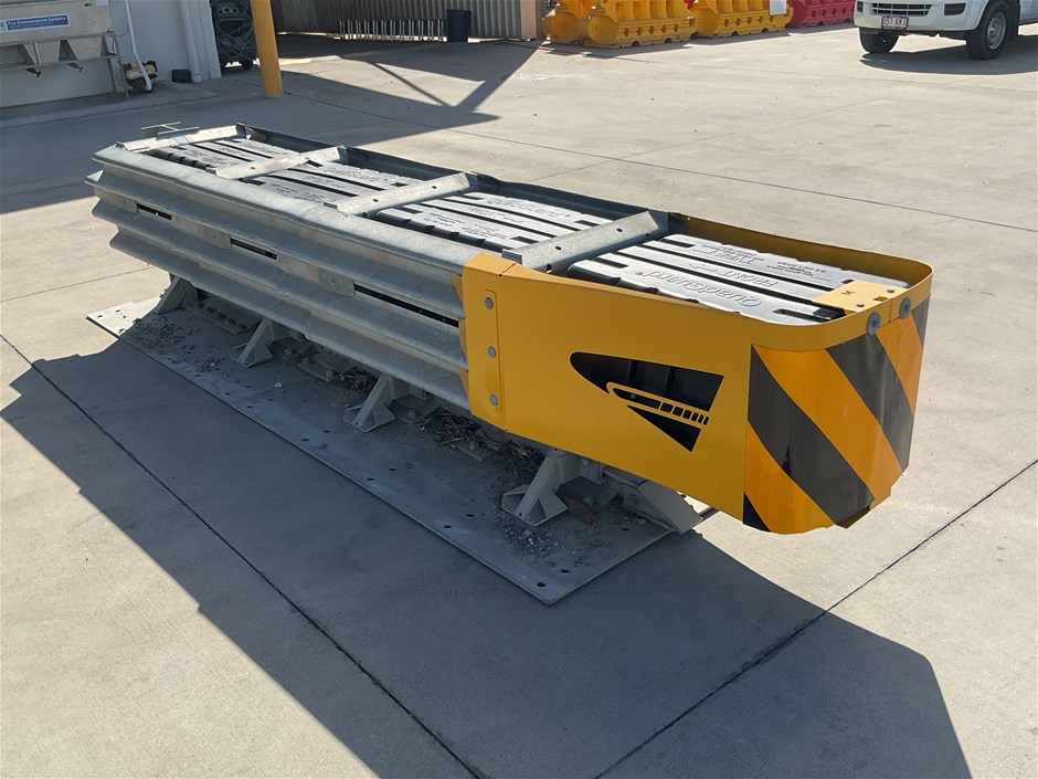 <p>Safety Barrier</p>