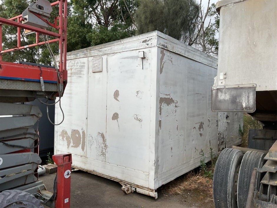 Transportable Toilet Block