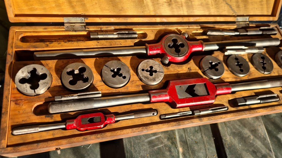 Tap & Die Set