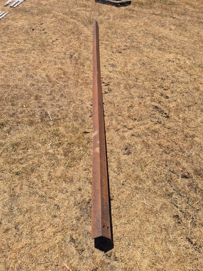 Steel Angle - 100 x 100 x 6mm
