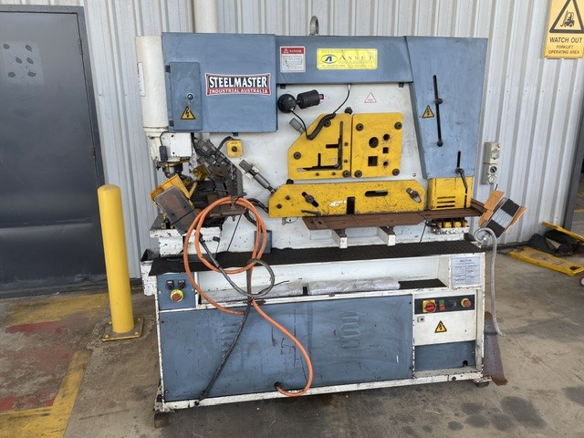 <p>Steel Master Multi 95 Punch & Shear</p>