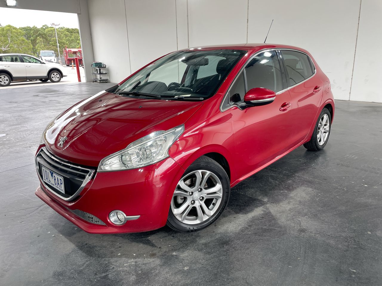 Peugeot 208 Allure Automatic Hatchback