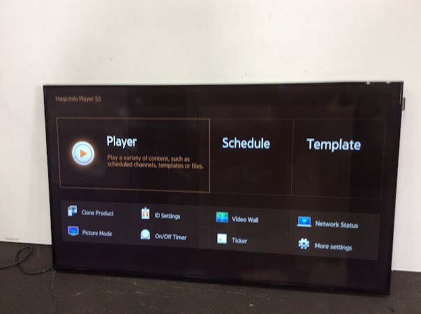 Samsung DM55E 55" Color Display