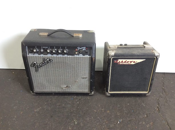 Fender Frontman 15G&Ashdown TourBus 10 Electric Guitar Amplifier (Lot of 2)