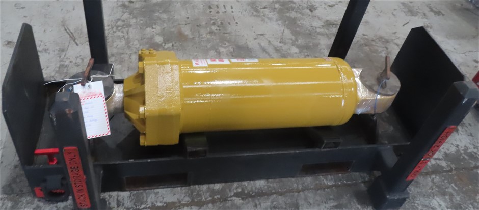 Cylinder GP Ripper Lift LH