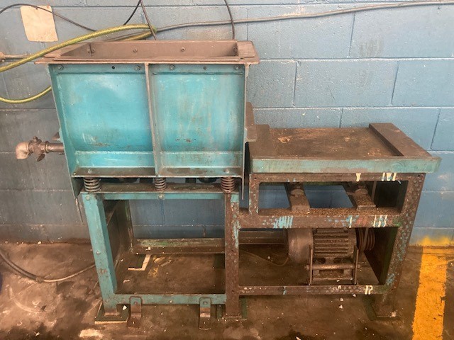 Vibro Finishing Machine