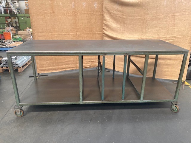 Mobile Steel Work Bench