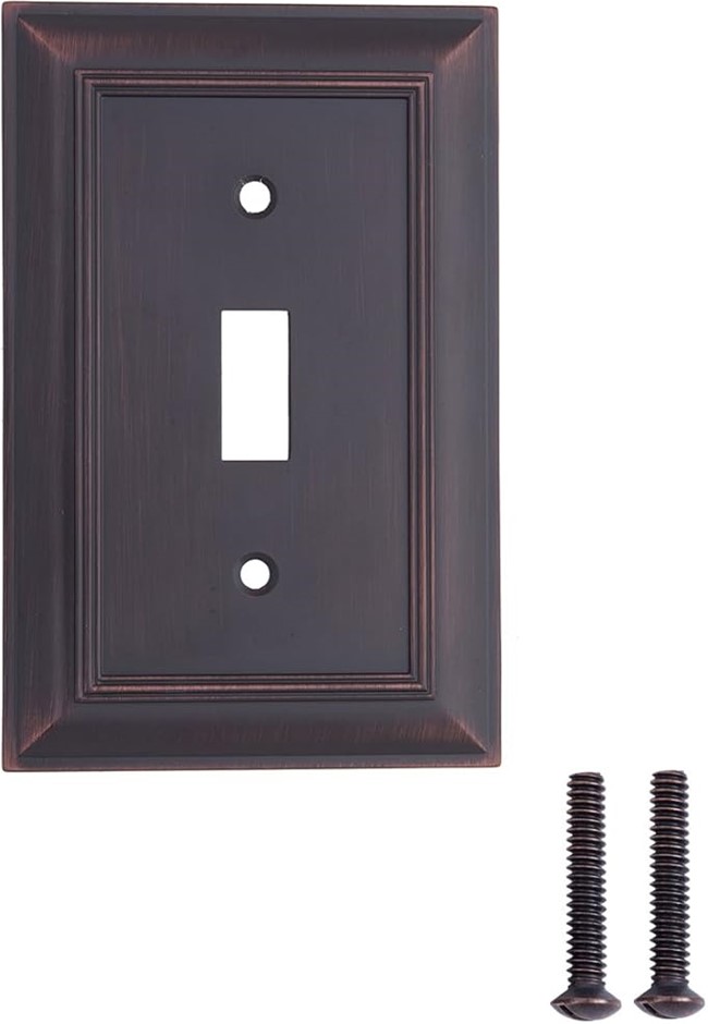 Amazon Basics Single Toggle Light Switch Outlet Wall Plate, Oil Rubbed Bron