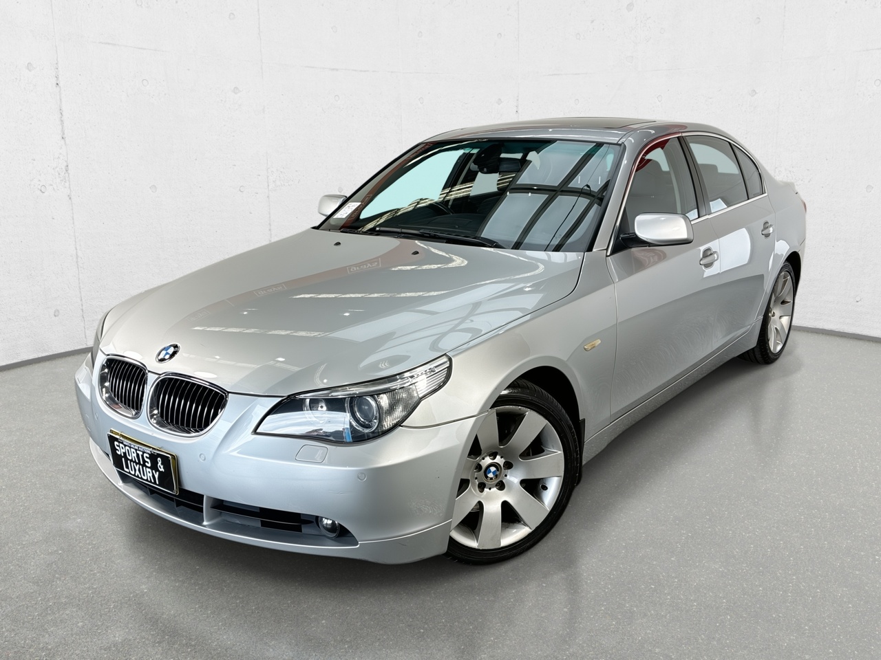 2006 BMW 540i E60 Automatic Sedan