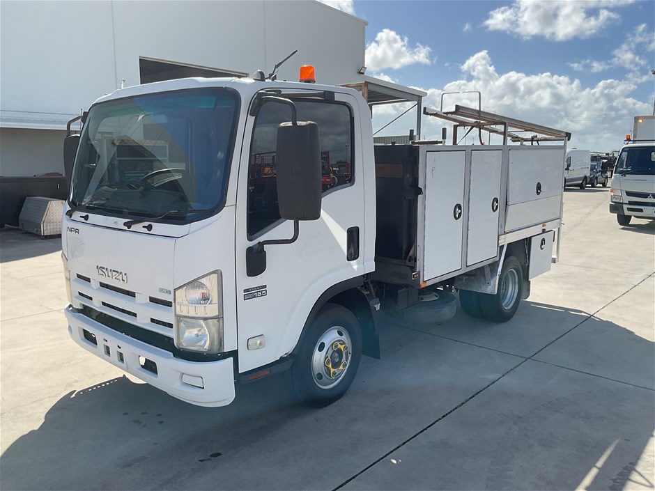 2012 Isuzu NPR 275 4 x 2 Service Truck (Ex. Gov)