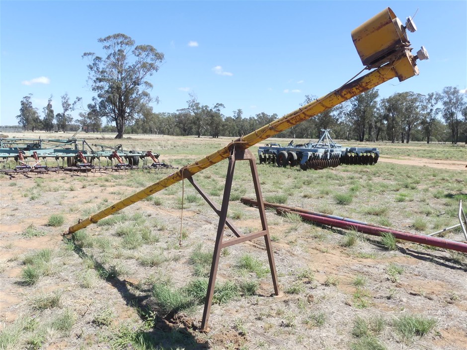 <B>Grain Auger (Pencil)</B>