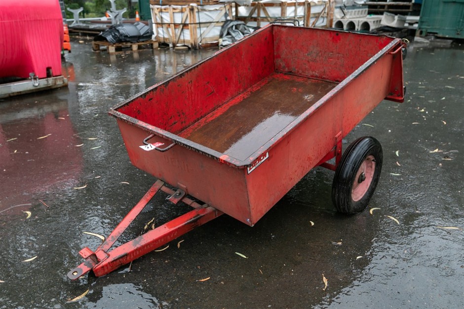 DEAN Garden Tilting Trailer