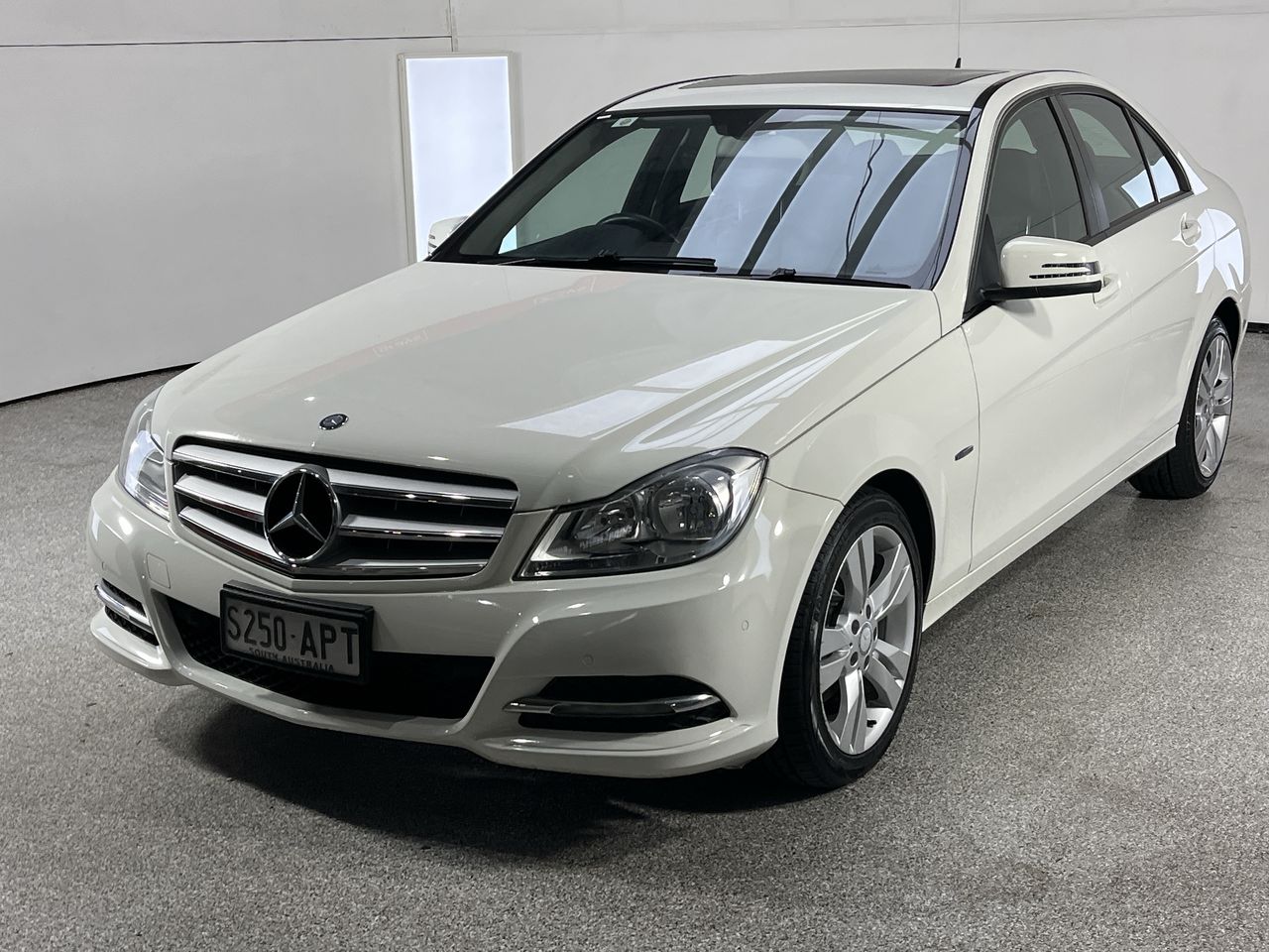 2012 Mercedes Benz C200 BE W204 Automatic Sedan