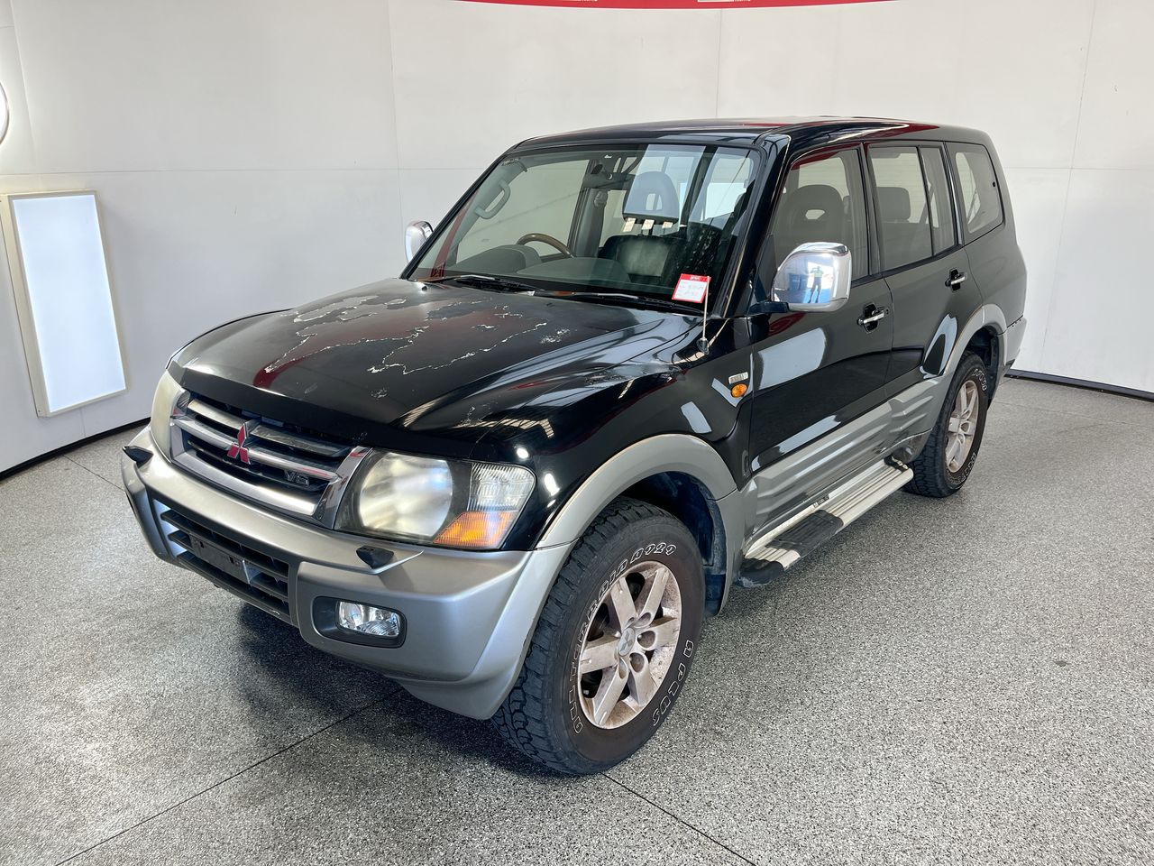2000 Mitsubishi Pajero GLS NM Automatic 7 Seats Wagon