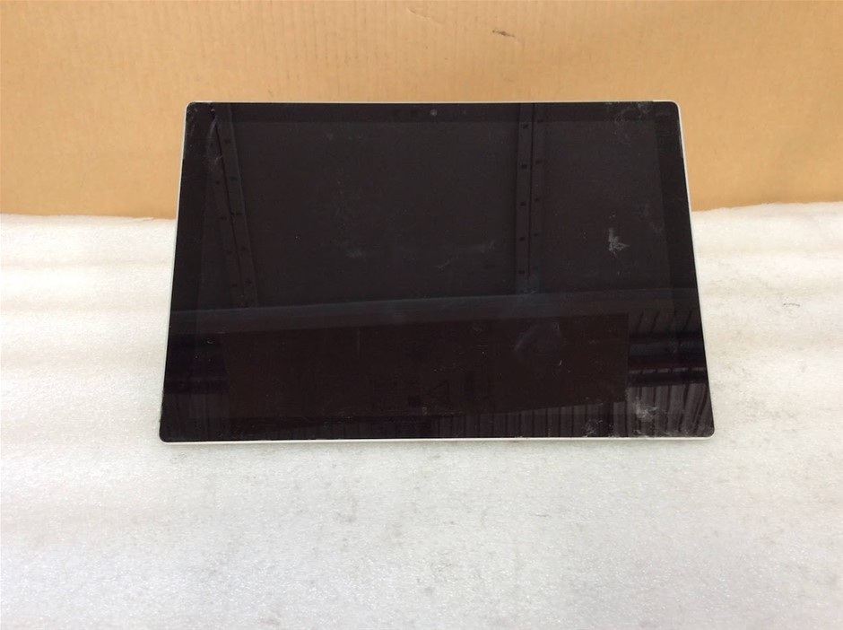 Microsoft Surface 1796 Laptop I7-7660U 16GBRAM 512GB