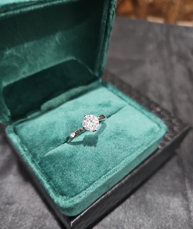 1.0ct GRA Moissanite white 18k Solid Yellow Gold Vermeil Ring -8US