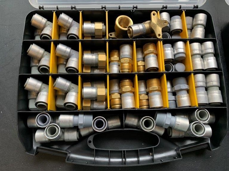 Medium Quality Carry Case Comprising Brass Joiners & More